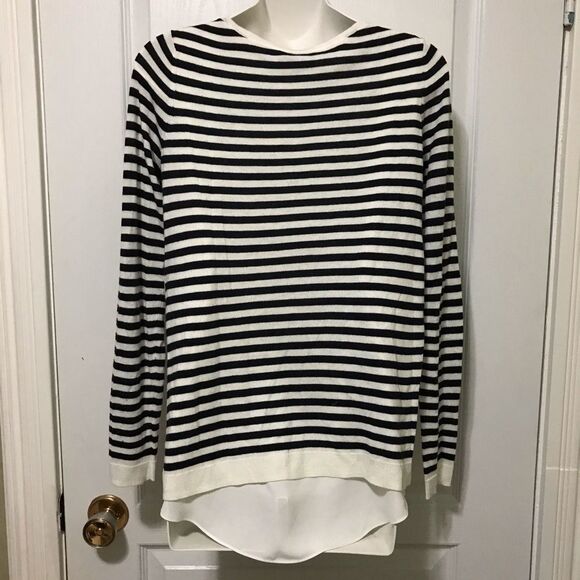 Striped V-Neck Sweater - Black and White - Picture 3 of 9